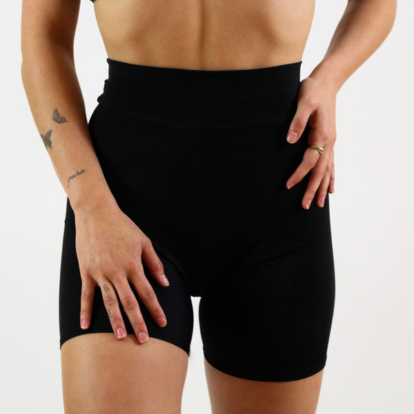 BLK Short